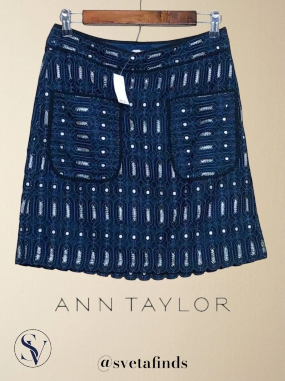 NWT Ann Taylor LOFT Navy Blue Geometric Lace Patch Pocket Mini Skirt Size 2